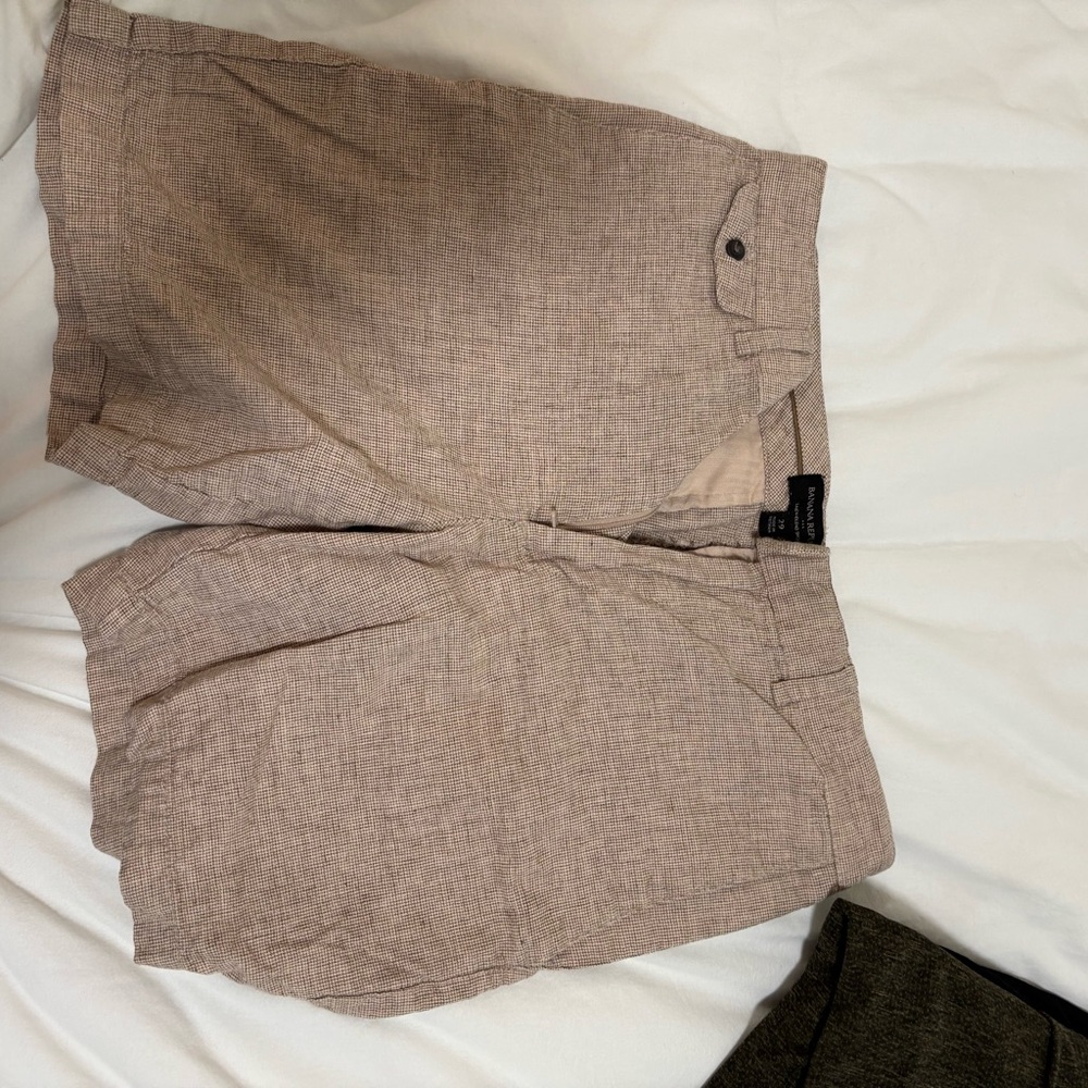 Banana Republic Tan Flat Front Shorts